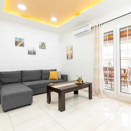 F & B Collection - 2Br Fast Wi-Fi Penthouse Tessalónica